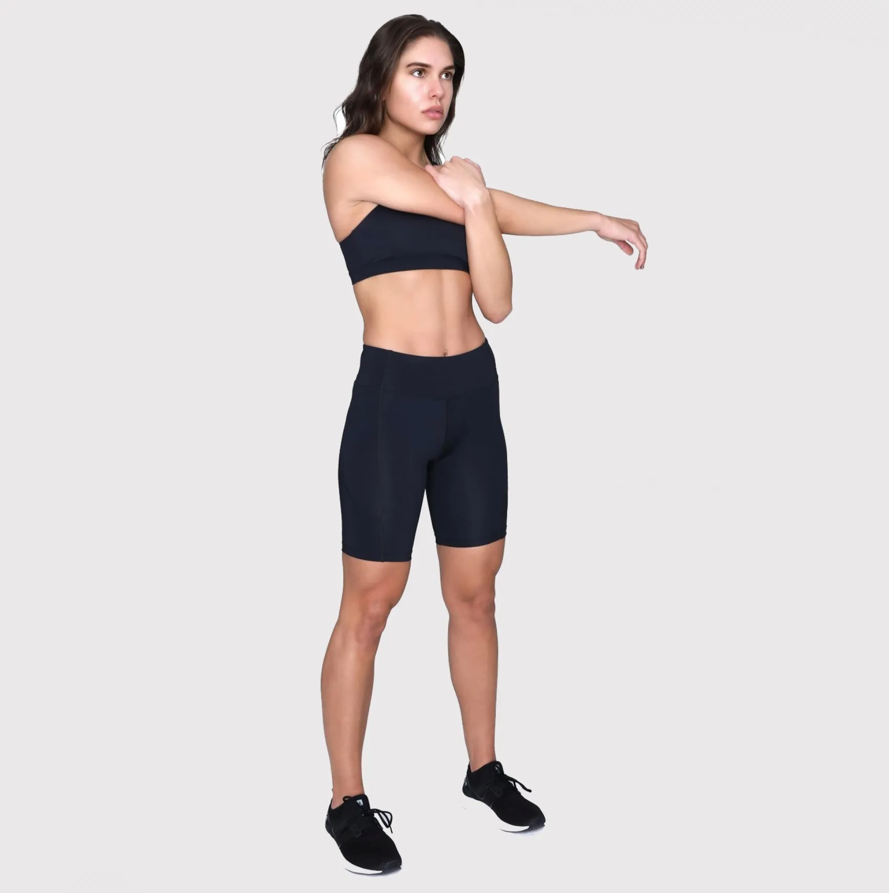 ACTIVE MID RISE WOMEN'S COMPRESSION SHORT