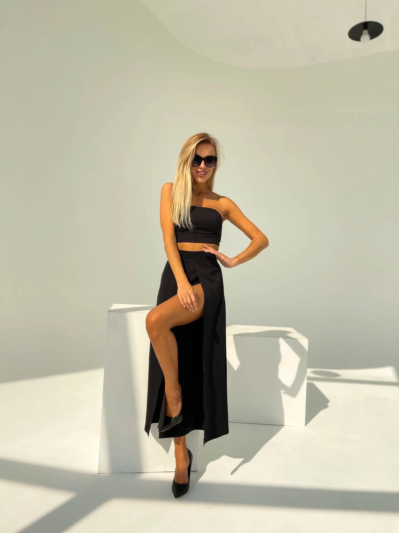 Black High Waist Slit Cuff Сulottes