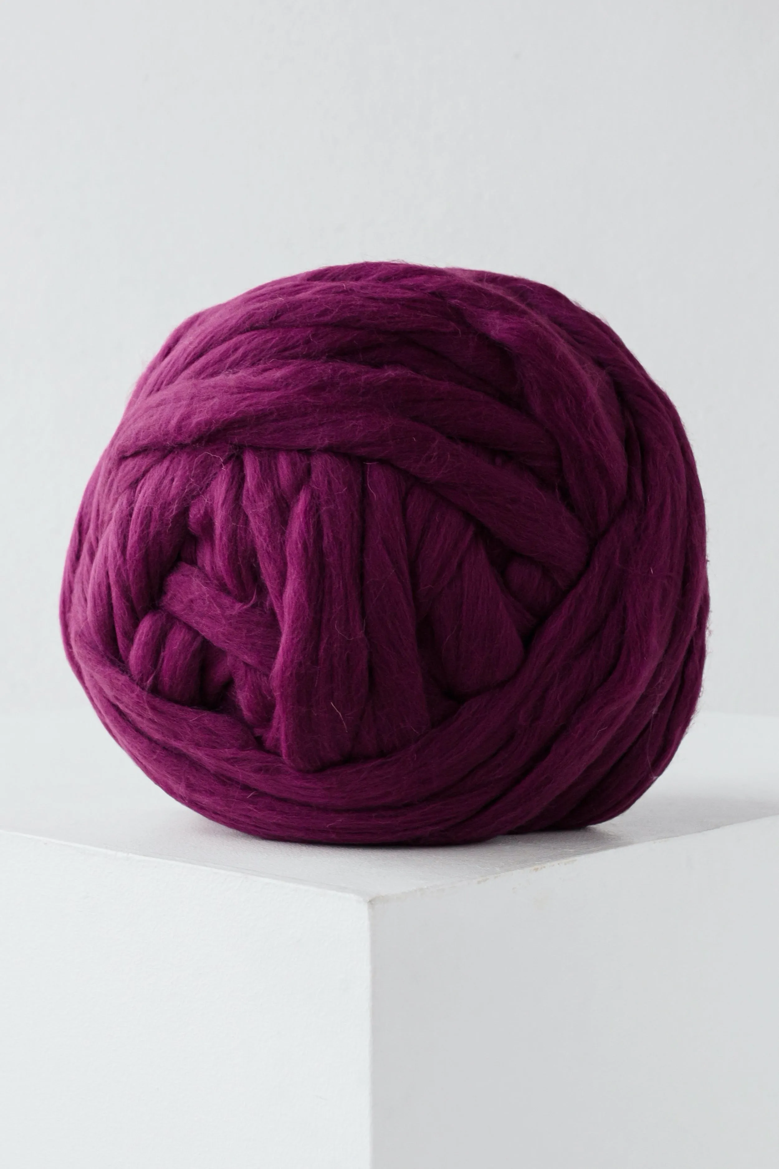 Chunky knit yarn bulk 10 lb (4.6 kg)