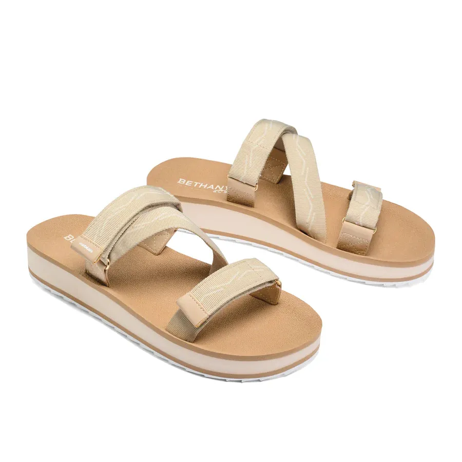 Cobian Women's Bethany Waimea Rise Sandal - Cream BWR23-110