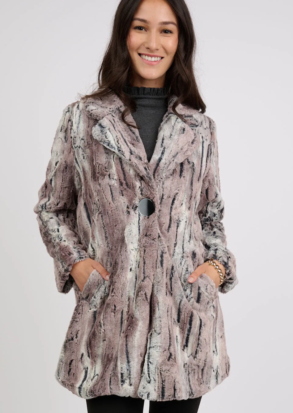 Ivy Jane 130200 Faux Mountain Fox Fur Coat