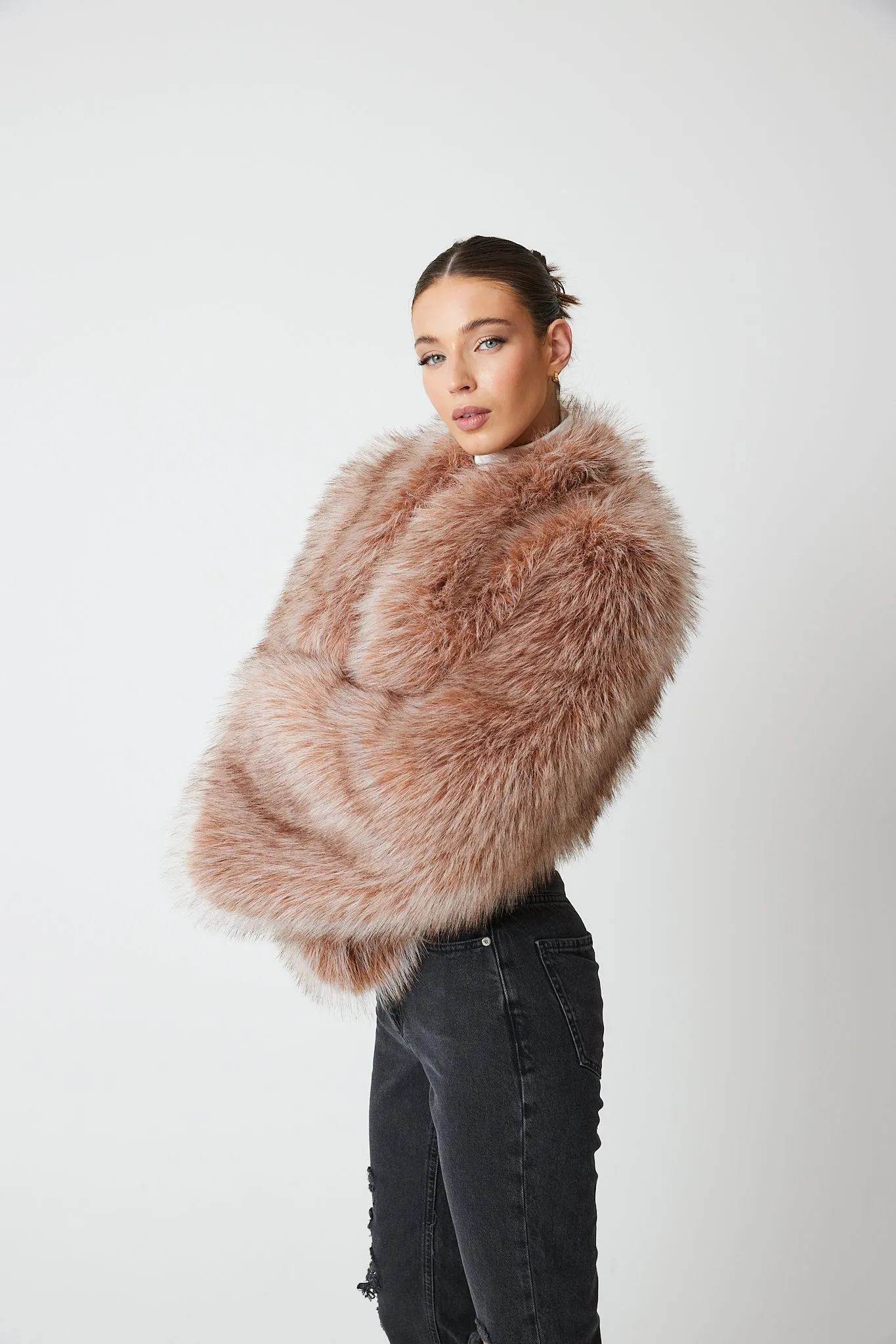 Lea Premium Faux Fur Coat