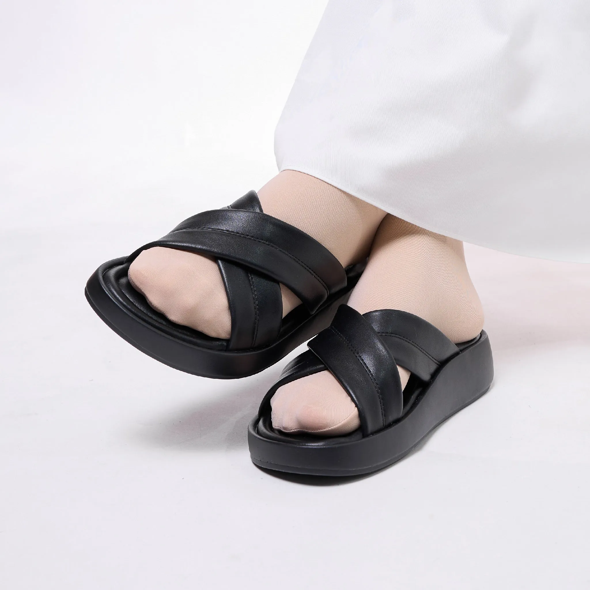 Maya Slip On