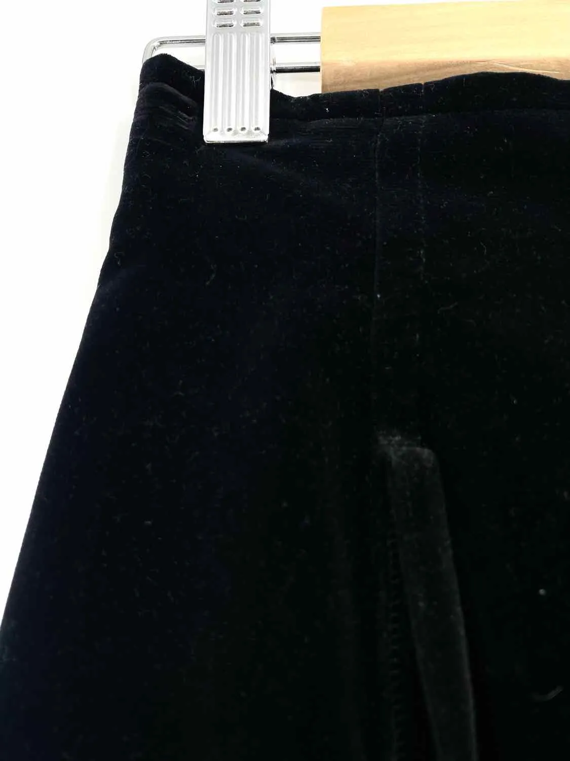 Saint Laurent Women's Black pencil Velvet Size 40/8 Skirt