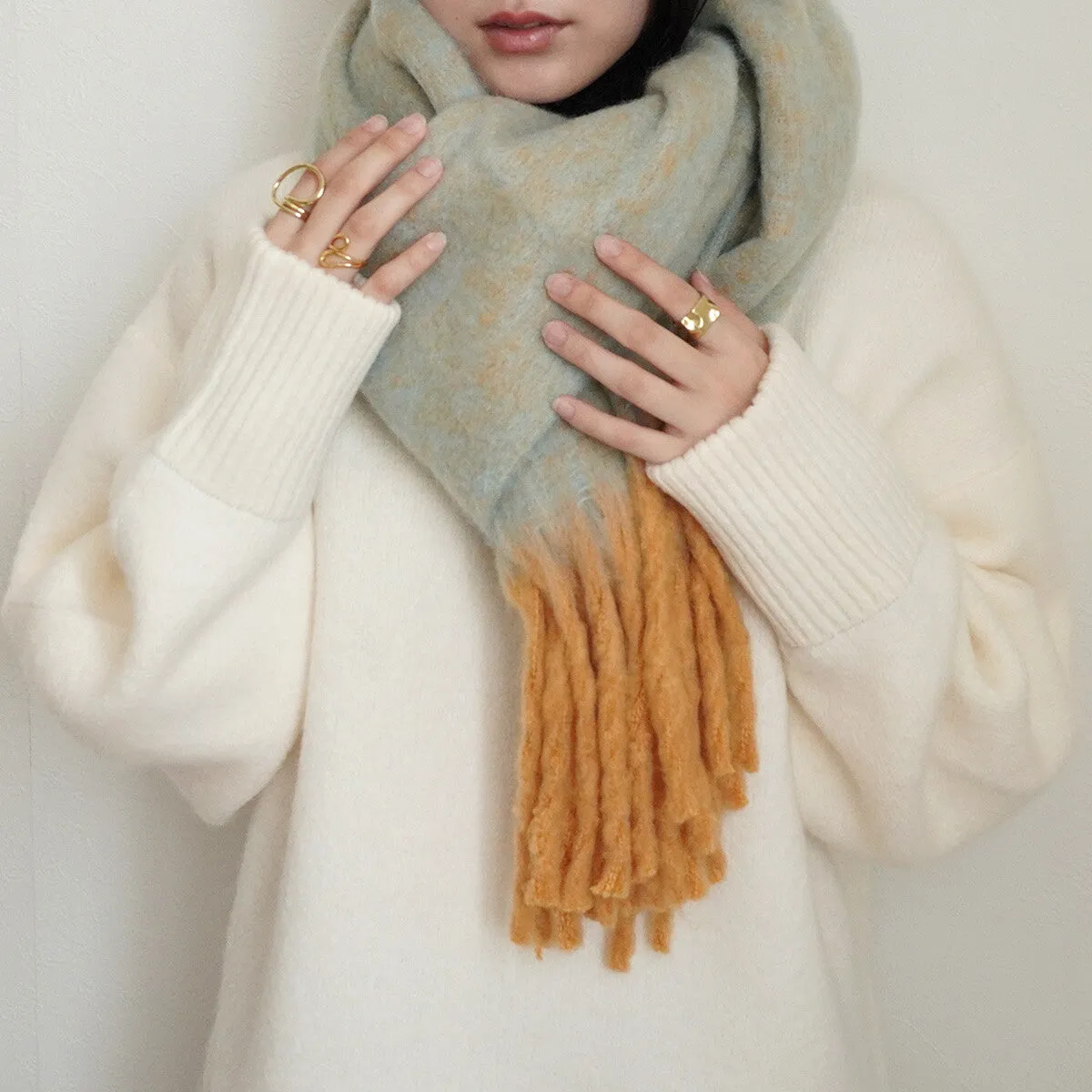 SATO | Winter Fuzzy Scarf