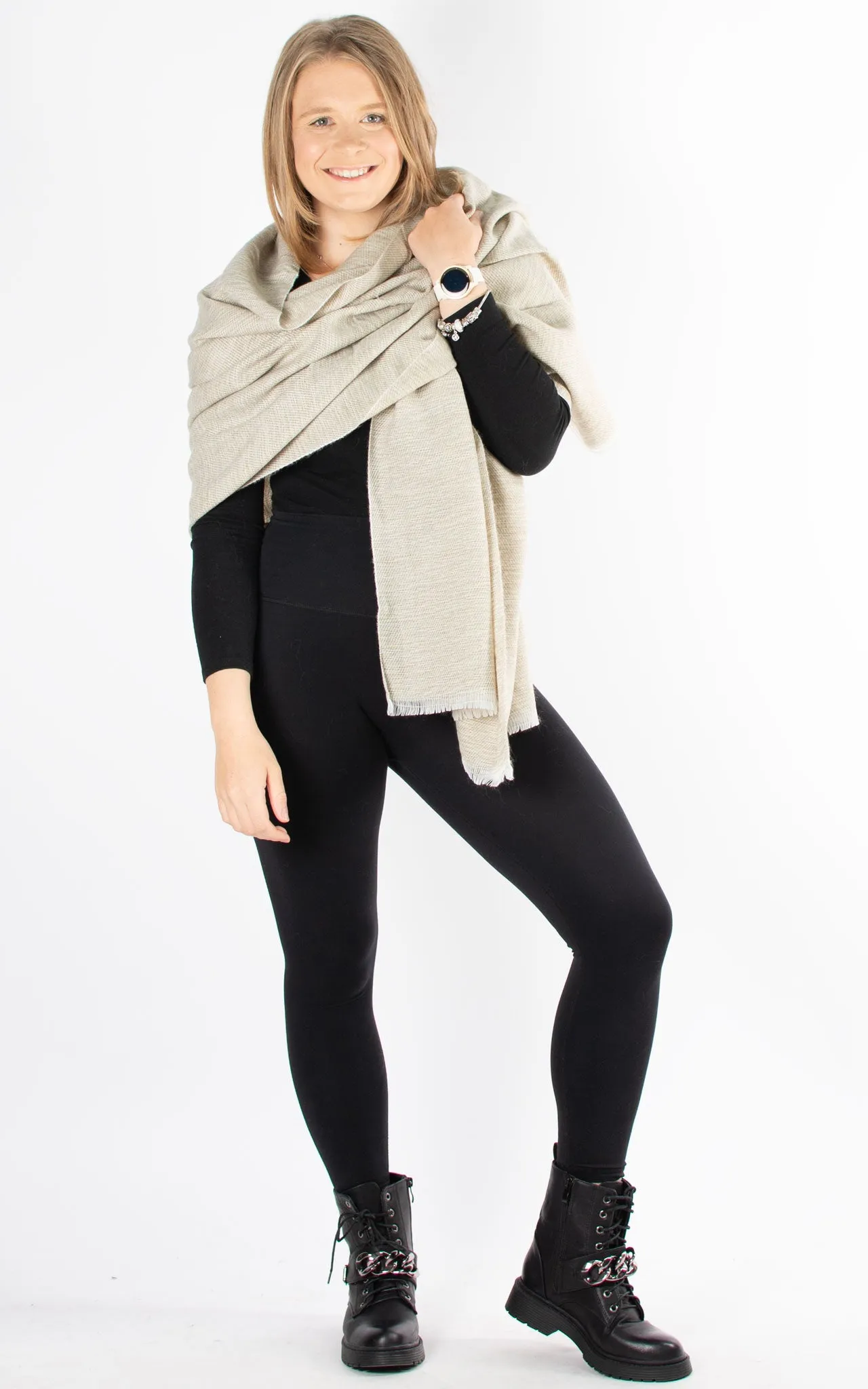 Scarf | Fine Knit | Beige