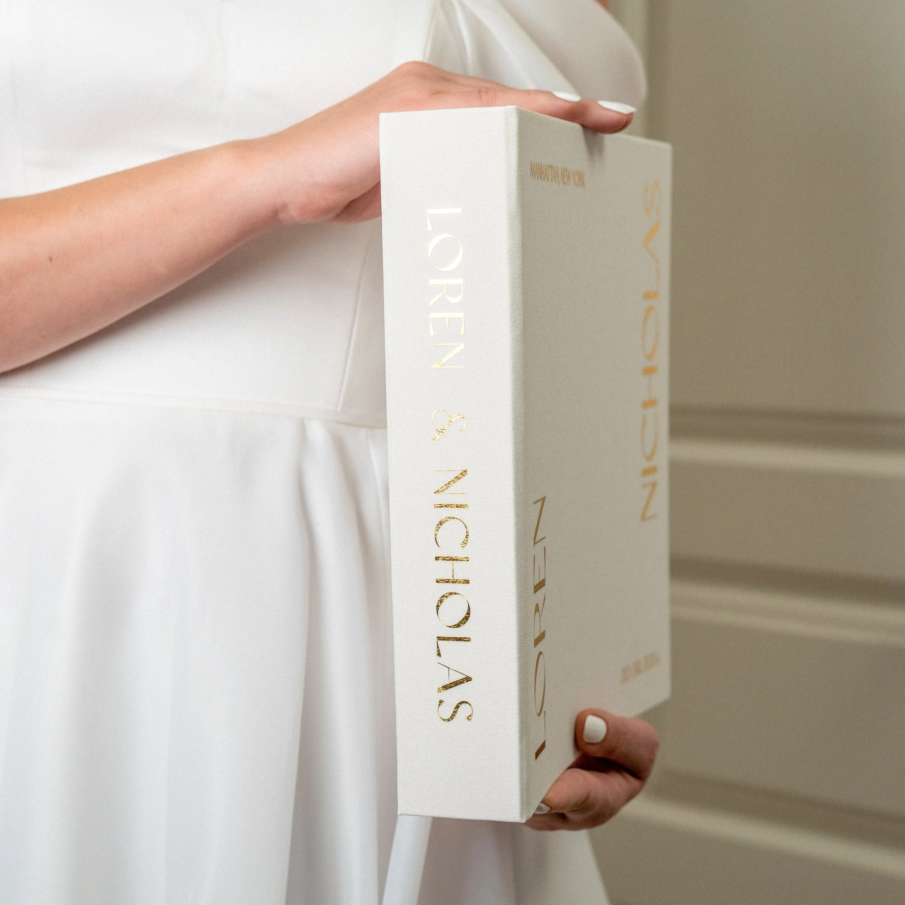 Silky White   Real Gold | Guest Book