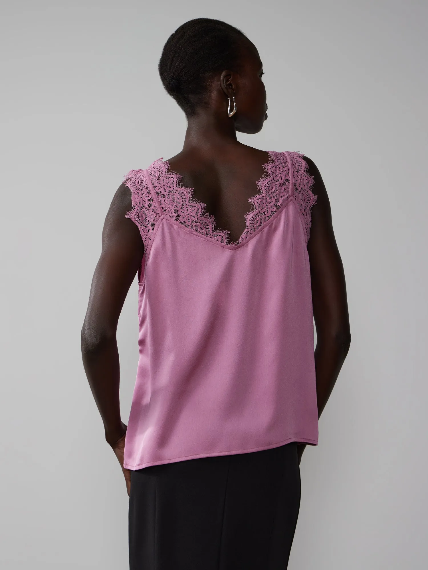 Sleeveless Lace Detail Tank Top