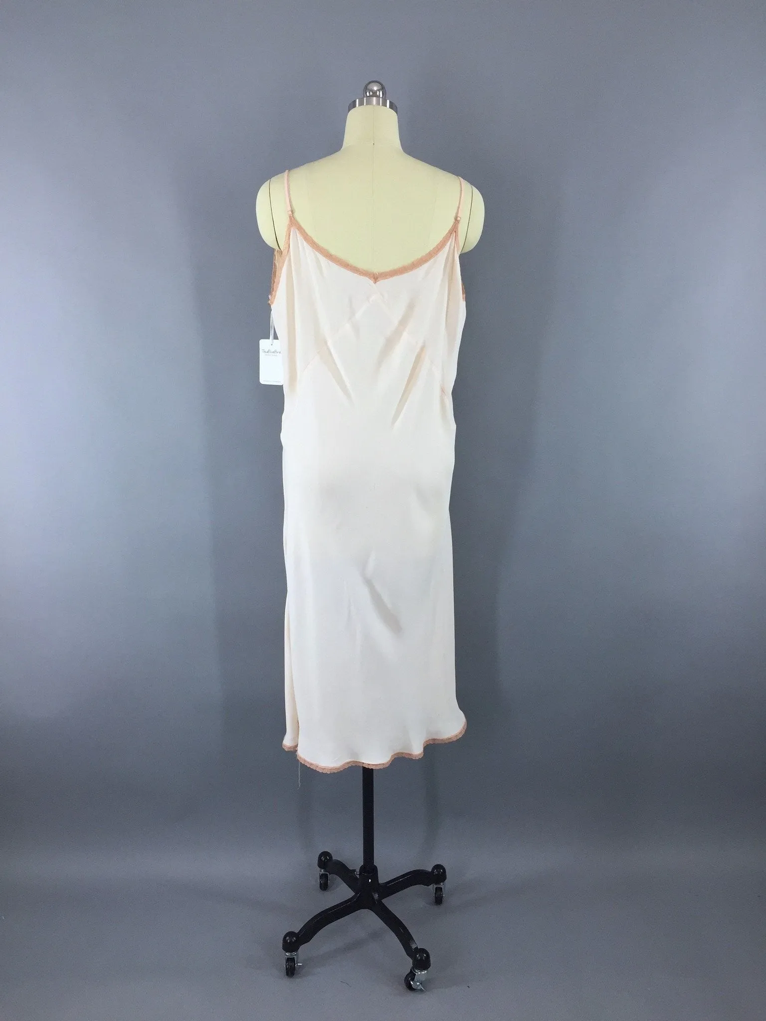 Vintage 1920s Bias Cut Art Deco Full Slip