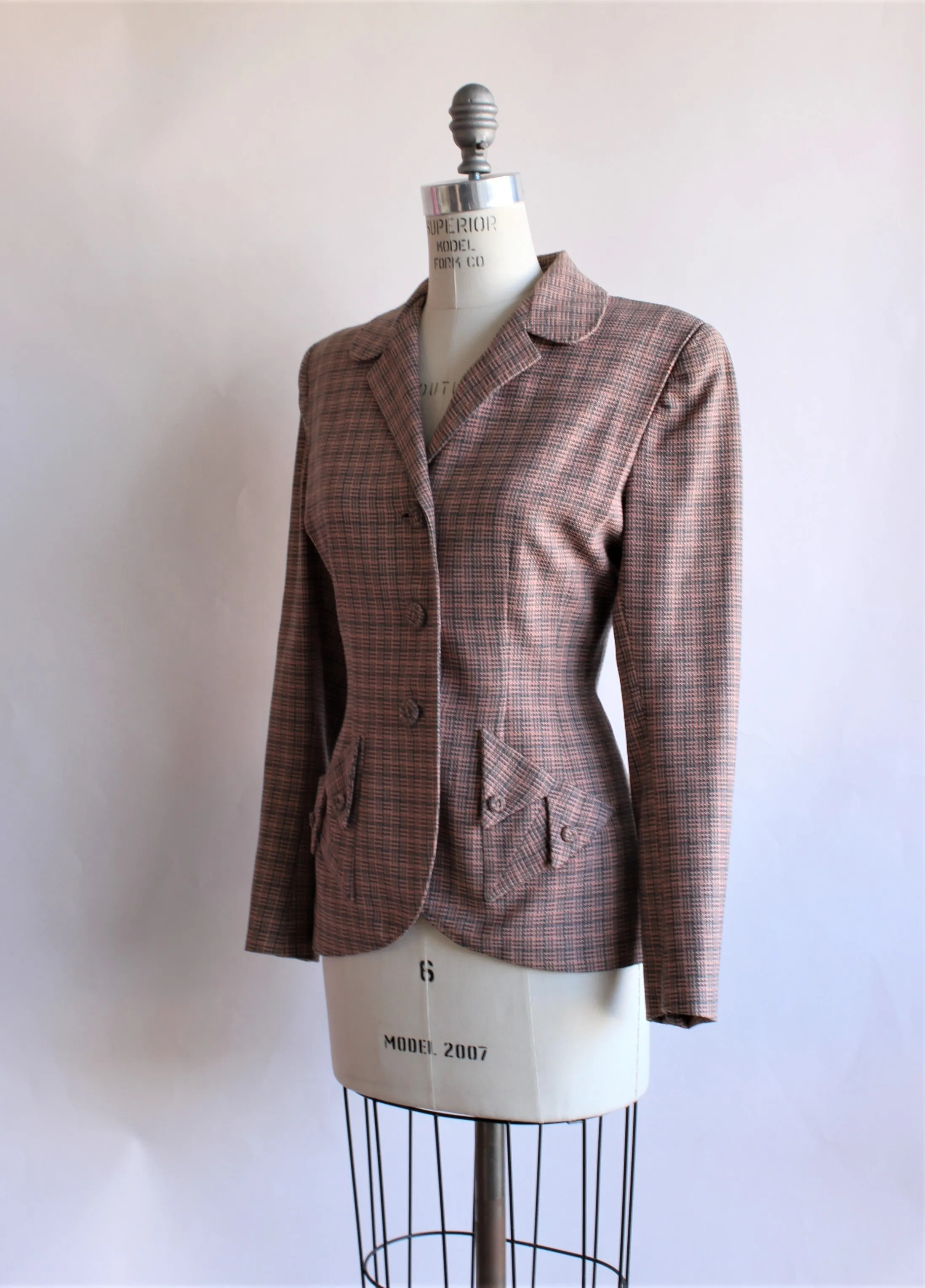 Vintage 1950s Gray and Pink Jacket With Pink Lining By Friedmont