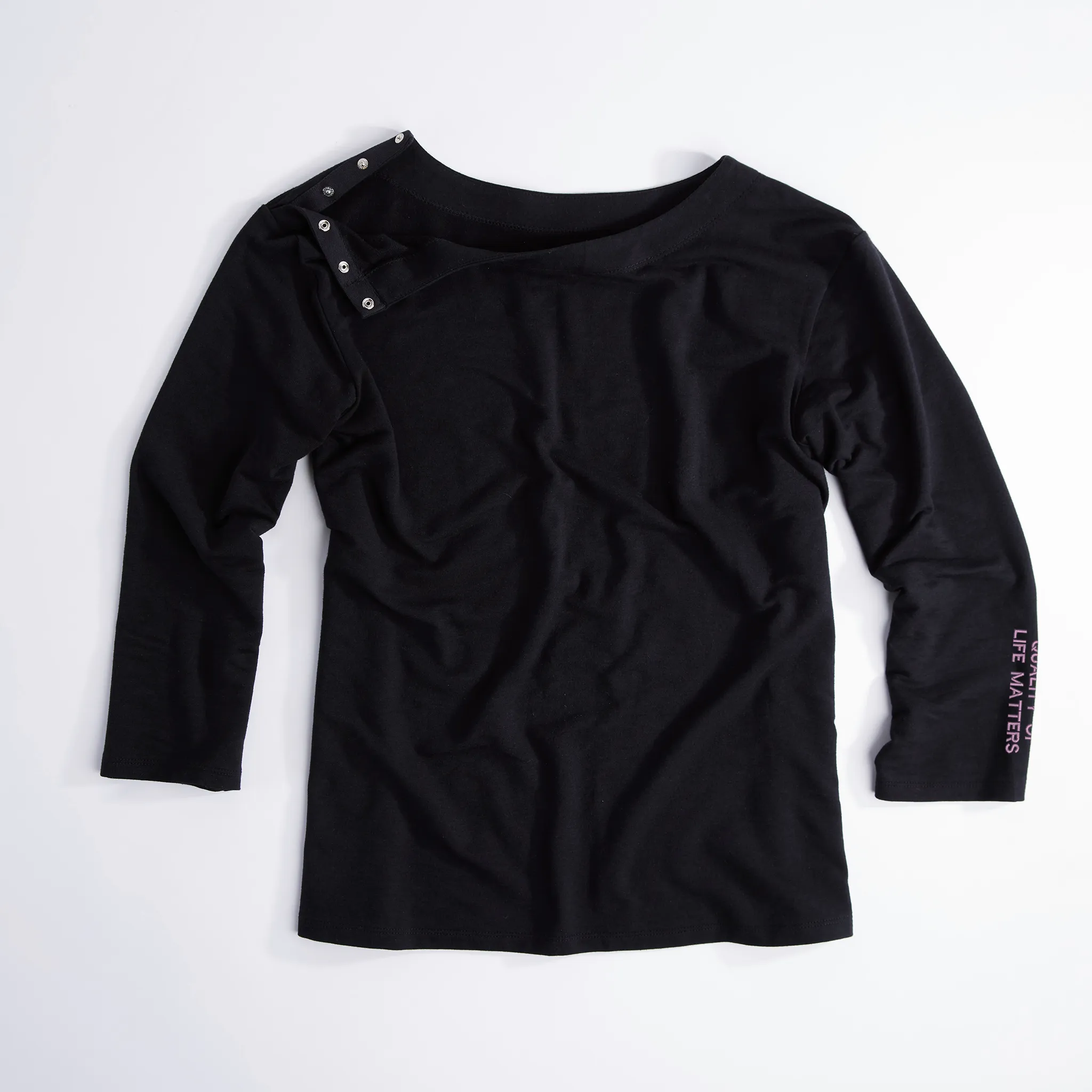 Well Beyond Breast Cancer Black Long Sleeved Port Access Shirt