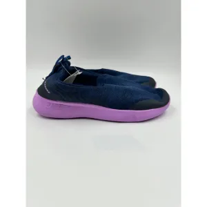 Women's size 7, Navy Blue Knit Slip-on Sneaker with Purple Sole